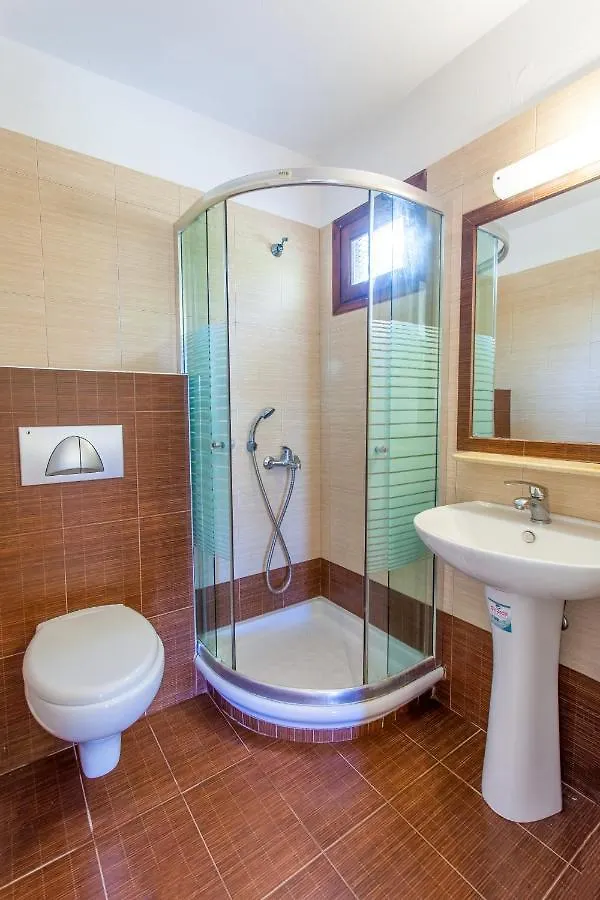 ** Apart Otel Maistrali Beach Studios Gerakini Yunanistan