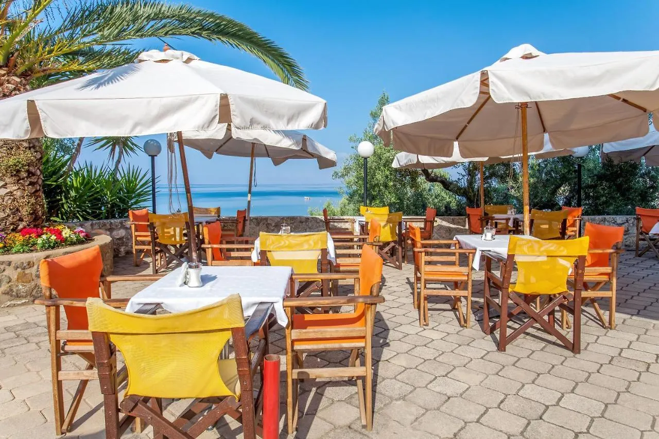 Maistrali Beach Studios Gerakini 2*,  Greece