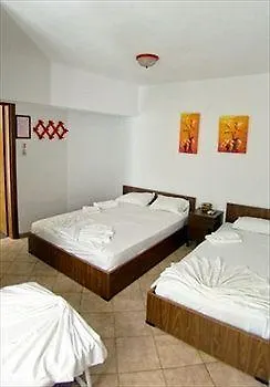 Maistrali Beach Studios Gerakini Aparthotel