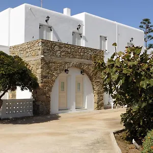 Peter 2*, Ornos (Mykonos) Greece