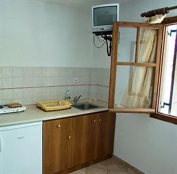 Maistrali Beach Studios Gerakini 2*,  Řecko